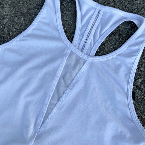 Zyia Effortless Tanks - Picture 3 of 4